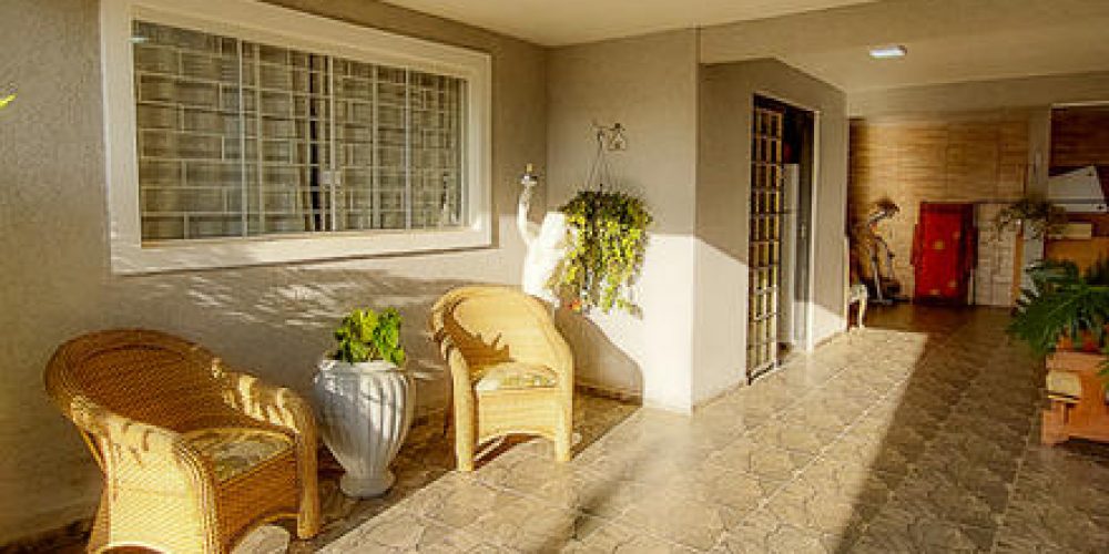 d4a8f6_eebb3099ae1c469baa19854976c7227emv2